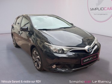 Toyota auris my17 hybride 136h design occasion le raincy (93) simplicicar simplicibike france