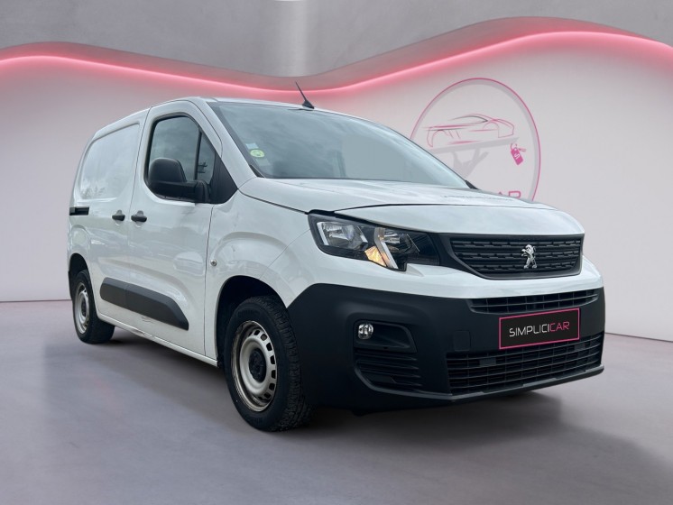 Peugeot  partner fourgon standard 650 kg 1.5 bluehdi 75 bvm5 premium..... occasion simplicicar orgeval  simplicicar...