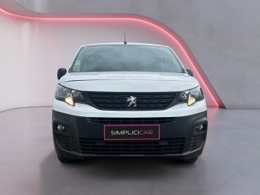 Peugeot  partner fourgon standard 650 kg 1.5 bluehdi 75 bvm5 premium..... occasion simplicicar orgeval  simplicicar...