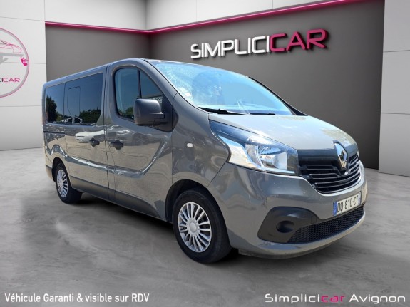 Renault trafic combi zen 9 places 1.6 dci 120 energy climatisation avant et arrière / régulateur de vitesse, etc.. occasion...