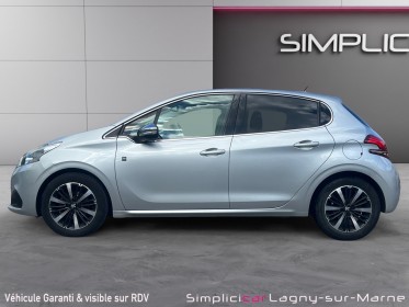 Peugeot 208 1.2 puretech 110ch ss eat6 tech edition occasion simplicicar lagny  simplicicar simplicibike france