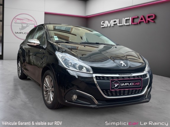 Peugeot 208 1.2 puretech 82ch bvm5 allure occasion le raincy (93) simplicicar simplicibike france