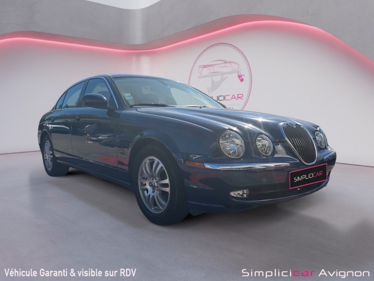 Jaguar s-type 4.2 v8 classique a occasion avignon (84) simplicicar simplicibike france