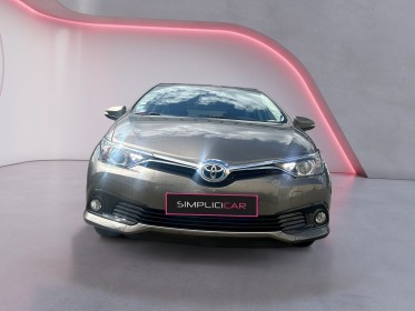 Toyota auris pro rc18 hybride 136h dynamic / camera / radars de recul occasion simplicicar orgeval  simplicicar simplicibike...