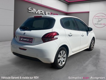 Peugeot 208 1.2 puretech 68ch bvm5 like occasion avignon (84) simplicicar simplicibike france