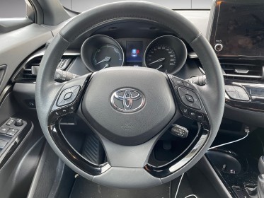 Toyota c-hr hybride my23 simplifiee 1.8l dynamic ultimate occasion simplicicar courbevoie simplicicar simplicibike france