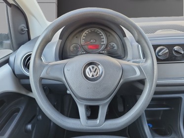 Volkswagen up up 1.0 60 bluemotion technology bvm5 move up! occasion simplicicar lyon nord  simplicicar simplicibike france