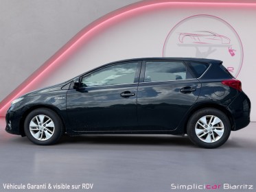 Toyota auris hybride 136h dynamic occasion simplicicar biarritz  simplicicar simplicibike france