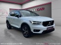 Volvo xc40 t3 163 ch geartronic 8 r-design garantie 12 mois toit ouvrant sièges cuir alcantara caméra 360° radars av/ar......