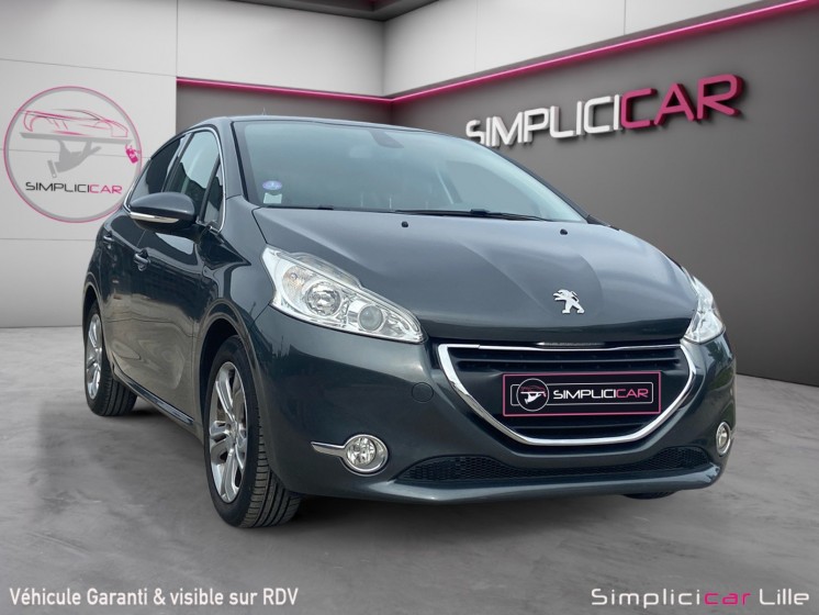 Peugeot 208 1.2 / 82ch bvm5 allure occasion simplicicar lille  simplicicar simplicibike france