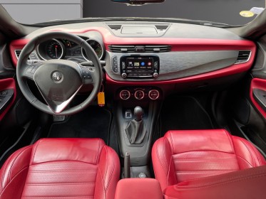 Alpha romeo giulietta iii 2.0 jtdm 16v tct ss 170 cv boite auto executive occasion simplicicar vaucresson simplicicar...