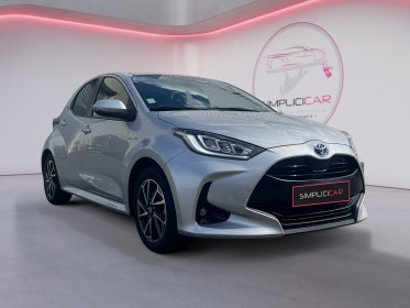 Toyota yaris hybride my21 116h design / carplay / full entretien toyota /// occasion simplicicar orgeval  simplicicar...