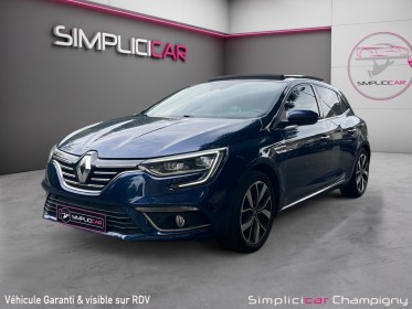 Renault megane iv berline tce 130 energy edc intens - toit ouvrant - bose - affichage tête haute occasion...