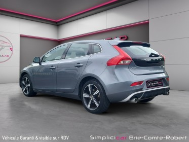 Volvo v40 t2 122 ch geartronic 6 r-design occasion simplicicar brie-comte-robert simplicicar simplicibike france