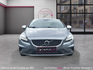 Volvo v40 t2 122 ch geartronic 6 r-design occasion simplicicar brie-comte-robert simplicicar simplicibike france