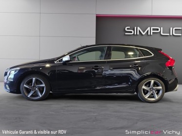 Volvo v40 d2 115 r-design garantie 12 mois occasion simplicicar vichy simplicicar simplicibike france