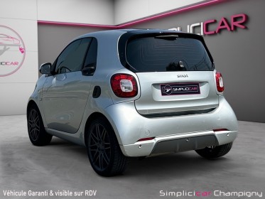 Smart fortwo coupe 0.9 90 ch ba6 brabus style - sièges chauffant en cuir - clim auto - gps - caméra de recul - toit......