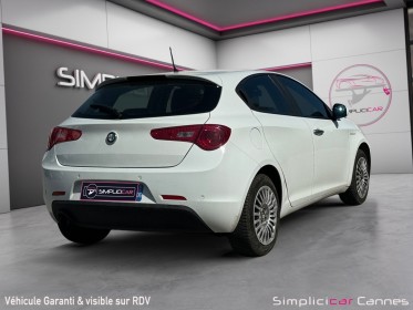 Alfa romeo giulietta 1.4 tjet 120 ch ss distinctive occasion simplicicar frejus  simplicicar simplicibike france