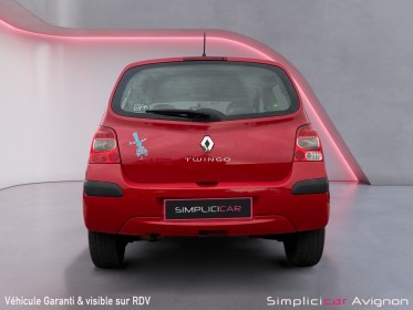 Renault twingo ii 75 premiere main authentique 1.2 16v occasion avignon (84) simplicicar simplicibike france