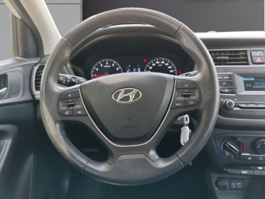 Hyundai i20 1.2 75 initia bluetooth/clim/1ere main - garantie 12 mois - occasion simplicicar marignane  simplicicar...