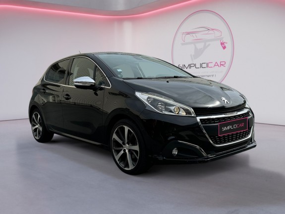 Peugeot 208 féline 110 ch boite automatique eat6 carplay/ camera de recul/ toit panoramique// occasion simplicicar orgeval ...