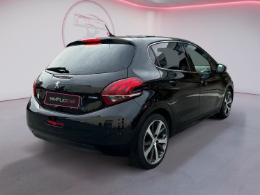 Peugeot 208 féline 110 ch boite automatique eat6 carplay/ camera de recul/ toit panoramique// occasion simplicicar orgeval ...