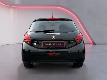 Peugeot 208 féline 110 ch boite automatique eat6 carplay/ camera de recul/ toit panoramique// occasion simplicicar orgeval ...