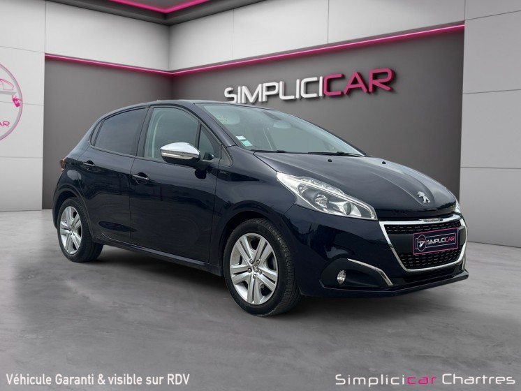 Peugeot 208 puretech 82 ch ss bvm5 signature occasion simplicicar chartres  simplicicar simplicibike france