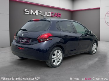 Peugeot 208 puretech 82 ch ss bvm5 signature occasion simplicicar chartres  simplicicar simplicibike france