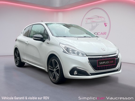 Peugeot 208 1.2 puretech 110ch ss bvm5 gt line. occasion simplicicar vaucresson simplicicar simplicibike france