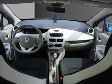 Renault zoe r90 life / batterie en location mensuel occasion simplicicar la ciotat simplicicar simplicibike france