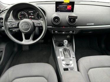 Audi a3 sportback business 40 e-tron 204 s tronic 6 business line occasion simplicicar st-maximin simplicicar simplicibike...