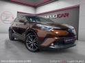 Toyota c-hr hybride 122h distinctive garantie 12 mois occasion simplicicar lyon ouest simplicicar simplicibike france