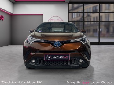 Toyota c-hr hybride 122h distinctive garantie 12 mois occasion simplicicar lyon ouest simplicicar simplicibike france