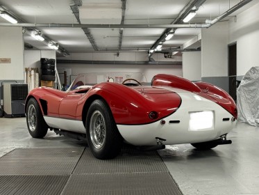 Ferrari 250 trc v12 columbo 3.0l 304ch. occasion  simplicicar vaucresson nice - pfvauto simplicicar simplicibike france