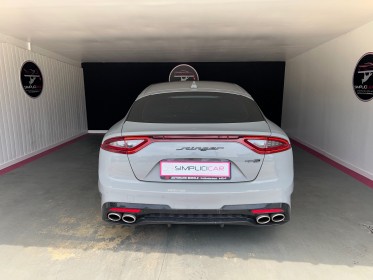 Kia stinger 2.0 t-gdi 255 ch isg bva8 4x2 gt line pack premium occasion simplicicar livry gargan simplicicar simplicibike...