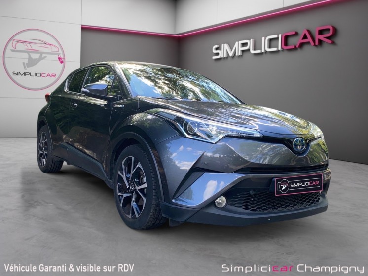 Toyota c-hr hybride rc18 122h graphic camera de recul/regulateur de vitesse /gps occasion champigny-sur-marne (94)...