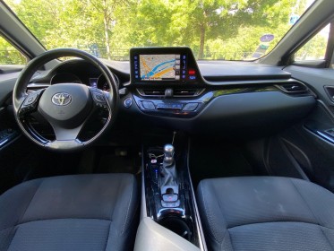 Toyota c-hr hybride rc18 122h graphic camera de recul/regulateur de vitesse /gps occasion champigny-sur-marne (94)...