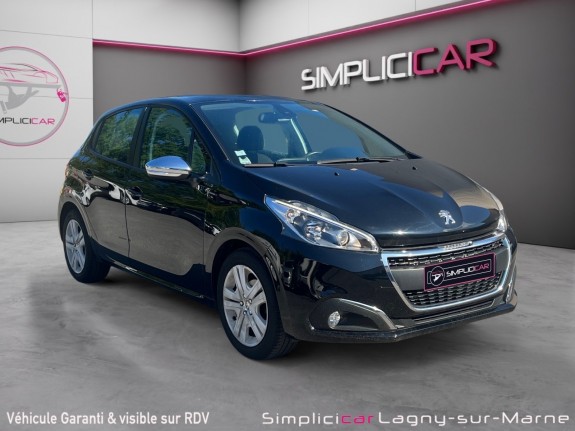 Peugeot 208 puretech 82ch ss bvm5 signature occasion simplicicar lagny  simplicicar simplicibike france