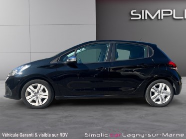 Peugeot 208 puretech 82ch ss bvm5 signature occasion simplicicar lagny  simplicicar simplicibike france