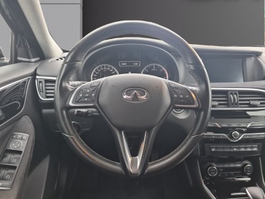 Infiniti q30 109ch 1.5d 7dct premium garantie 12mois excellent etat occasion parc voitures beauvais simplicicar simplicibike...