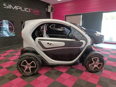 Renault twizy modèle 80.      13 kw 17 cv boîte auto  permis b nécéssaire occasion simplicicar amiens  simplicicar...