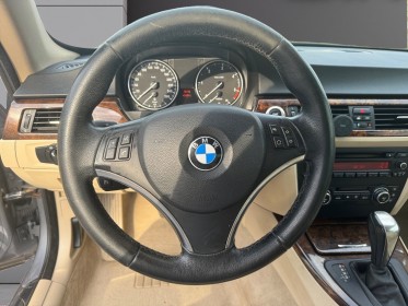 Bmw serie 3 coupe e92 320d 177ch luxe steptronic a  gros suivi d'entretien  garantie 12 mois occasion simplicicar vernon...