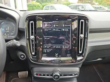 Volvo xc40 t4 recharge 12982 ch dct7 r-design / toit ouvrant panoramique occasion cergy (95) simplicicar simplicibike france