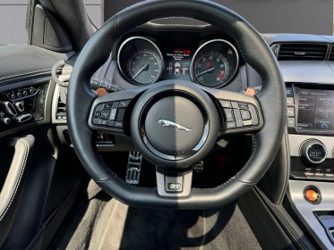 Jaguar f-type coupe r v8 5.0 suralimente 550ch - toit panoramique - complet jaguar occasion simplicicar rennes simplicicar...