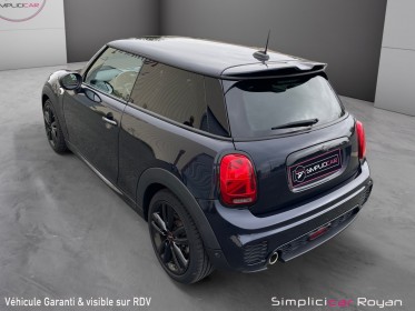 Mini mini cooper 1.5 essence 136cv jcw  première main etat neuf garantie 1 an occasion simplicicar royan simplicicar...