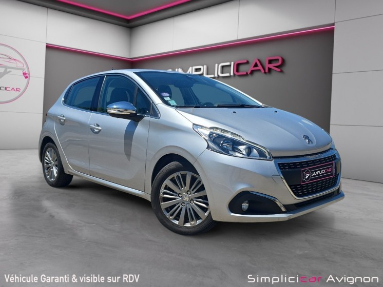 Peugeot 208 110ch allure excellent État avec aucun frais à prÉvoir ! distribution moins de 5.000 km occasion avignon (84)...