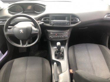 Peugeot 308 1.2 puretech 82ch bvm5 active garantie 12 mois occasion simplicicar charmes simplicicar simplicibike france