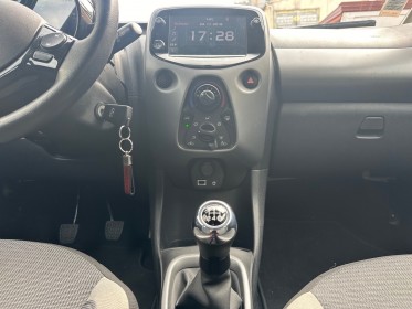 Toyota aygo my20 1.0 vvt-i x-play apple car play, android auto, caméra de recul, limiteur de vitesse occasion simplicicar...