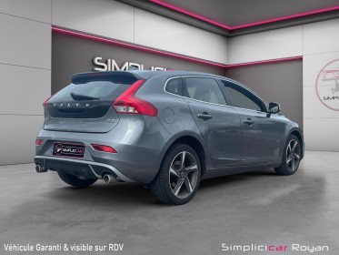 Volvo v40 d3 150 ch r-design geartronic a 6 rapports garantie pro 12 mois occasion simplicicar royan simplicicar simplicibike...